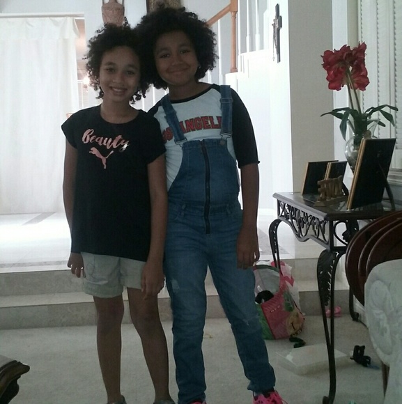 Meet your Posher, Aitza - Picture 3 of 14